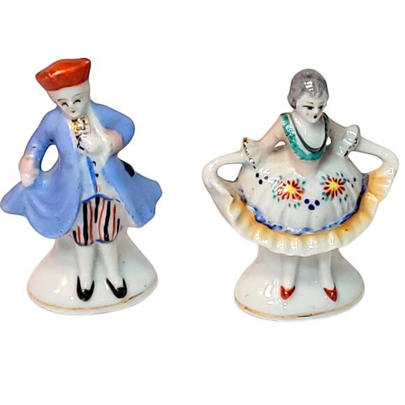 1940s  4-5” Occupied Japan 1700s Style Dancing Couple Figurines - Picture 2 of 6